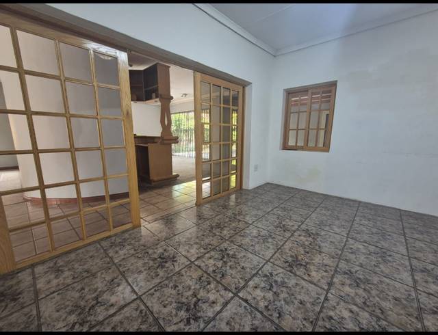 3 BEDROOM TOWNHOUSE FOR SALE IN THREE RIVERS PROPER